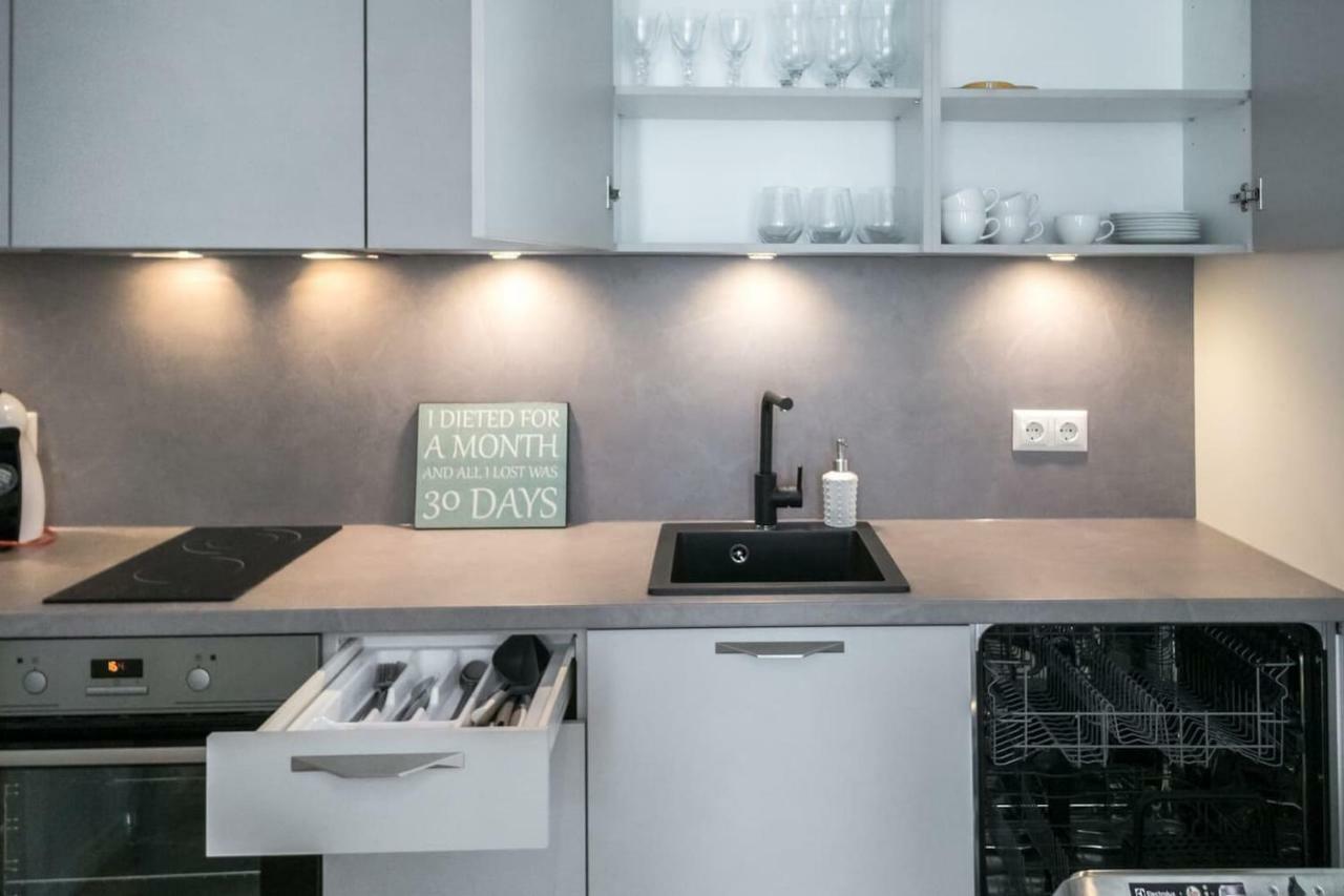 Kalamehe Modern Apartment 2 Near City Center Pärnu Exteriér fotografie